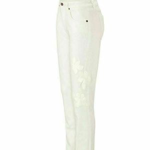 Cabi Slim Boyfriend Embroidered Jeans